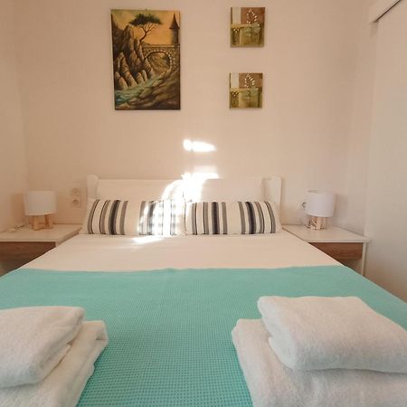 Sofia-Irini Villa Kalamaki  Bagian luar foto