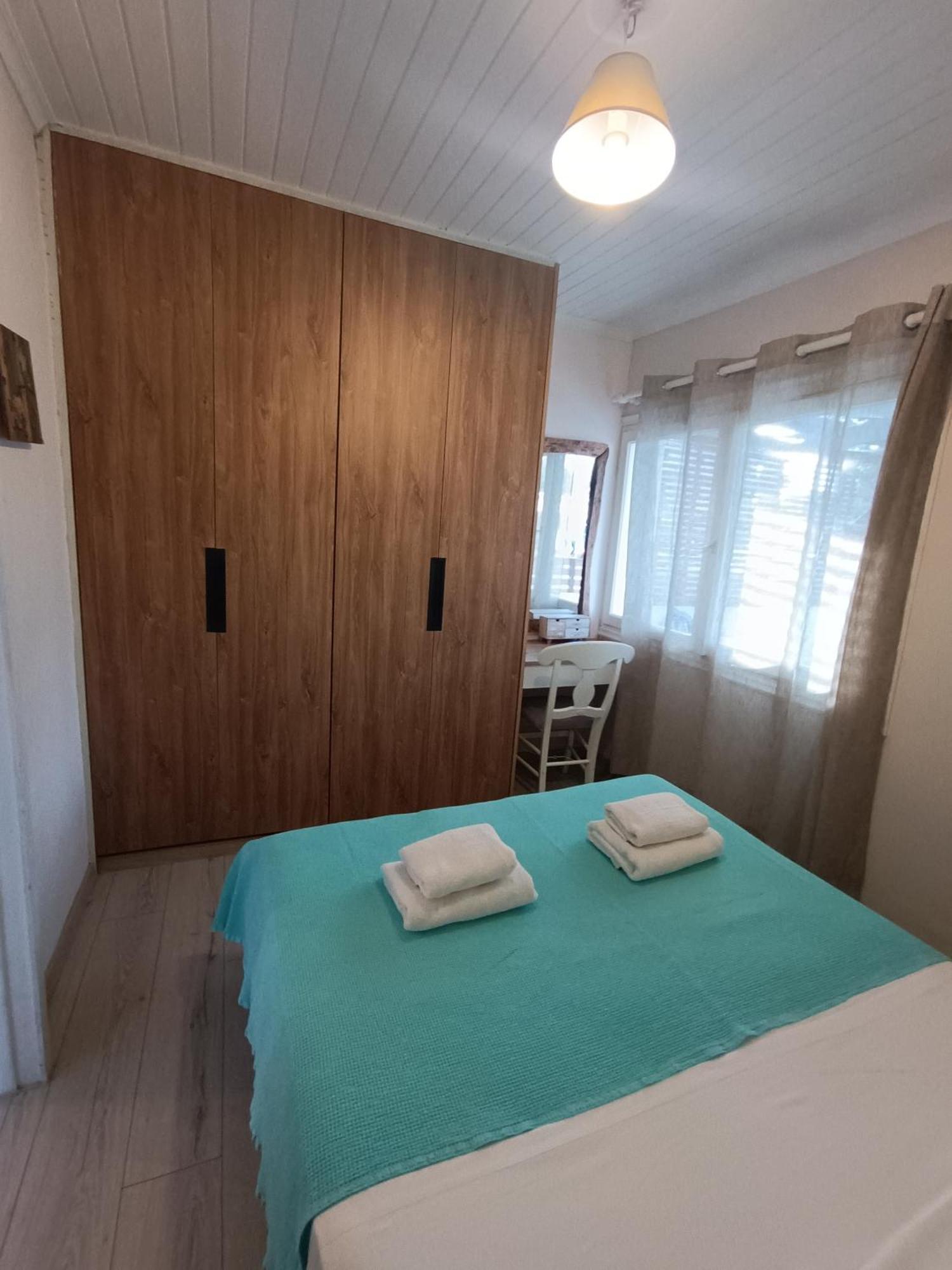 Sofia-Irini Villa Kalamaki  Bagian luar foto
